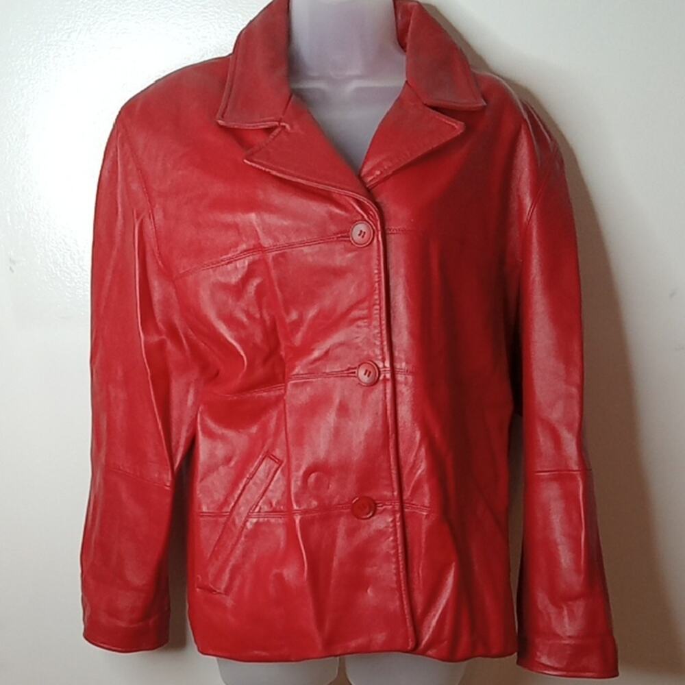 Vintage Tibor Women's Size Medium Red Leather Jacket. Shoulder pads. Made in USA